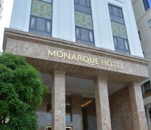 Monarque Hotel